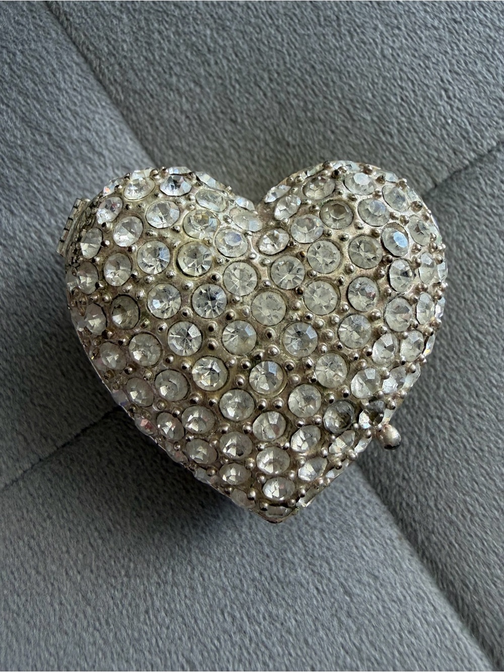 Vintage Crystal Heart Trinket Box - Silver Sparkle